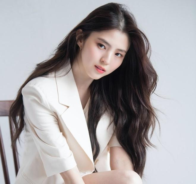 Han So Hee khẳng định sẽ không trả nợ thay mẹ để tránh có thêm nạn nhân trong tương lai. Han So Hee khẳng định sẽ không trả nợ thay mẹ để tránh có thêm nạn nhân trong tương lai.