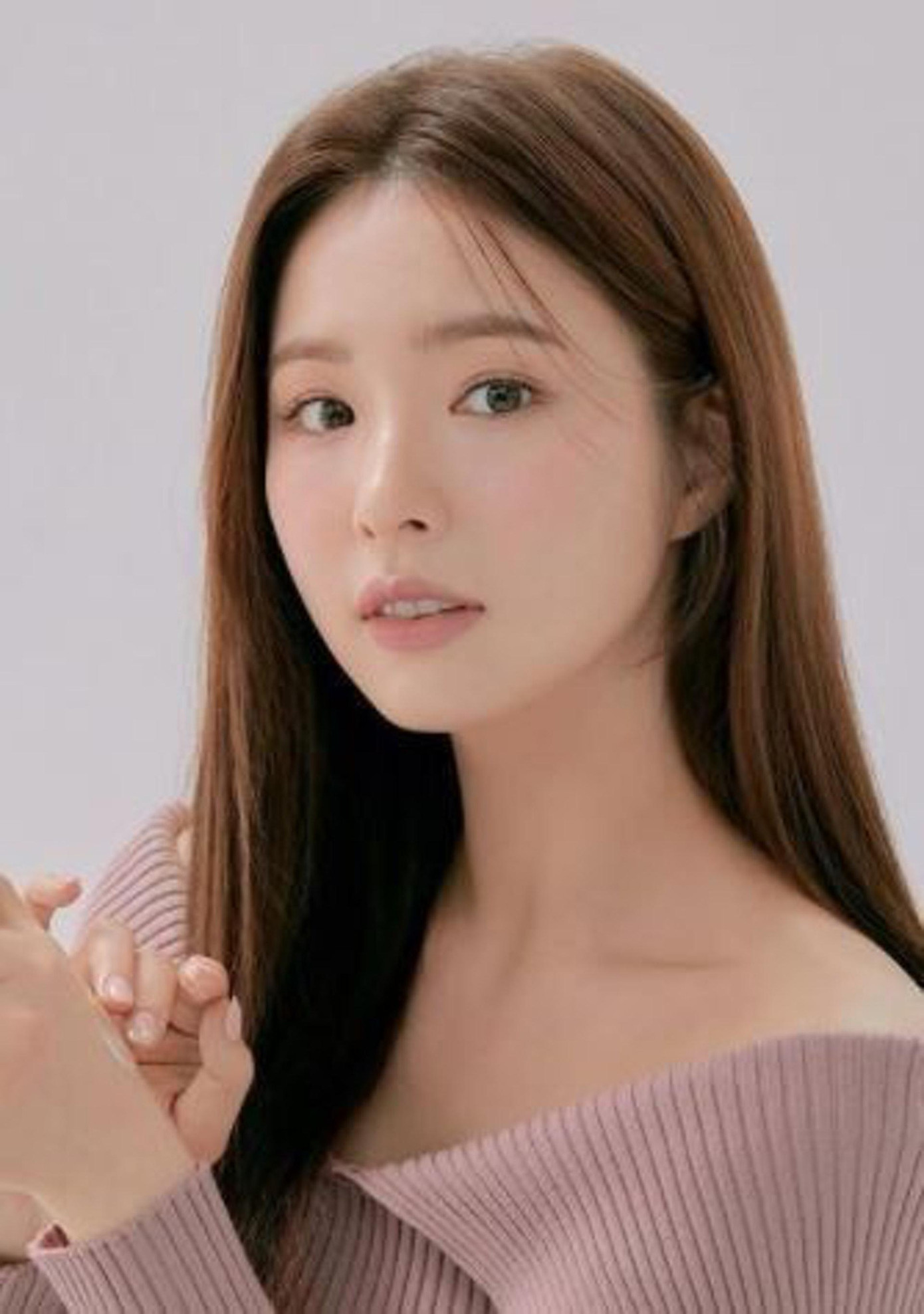18. Shin Se Kyung