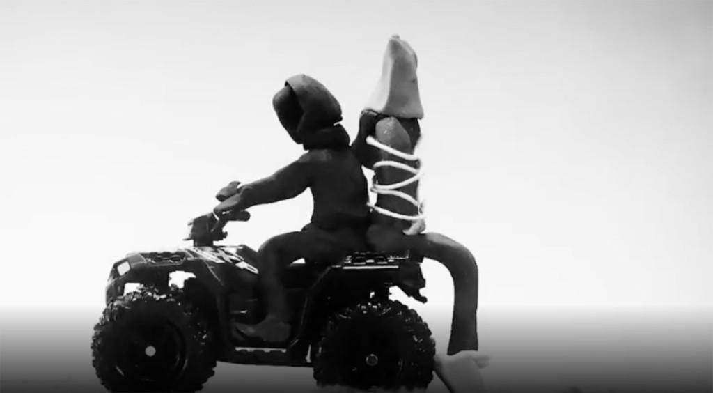 Kanye "đất sét" bắt cóc Pete "đất sét". Kanye "đất sét" bắt cóc Pete "đất sét".