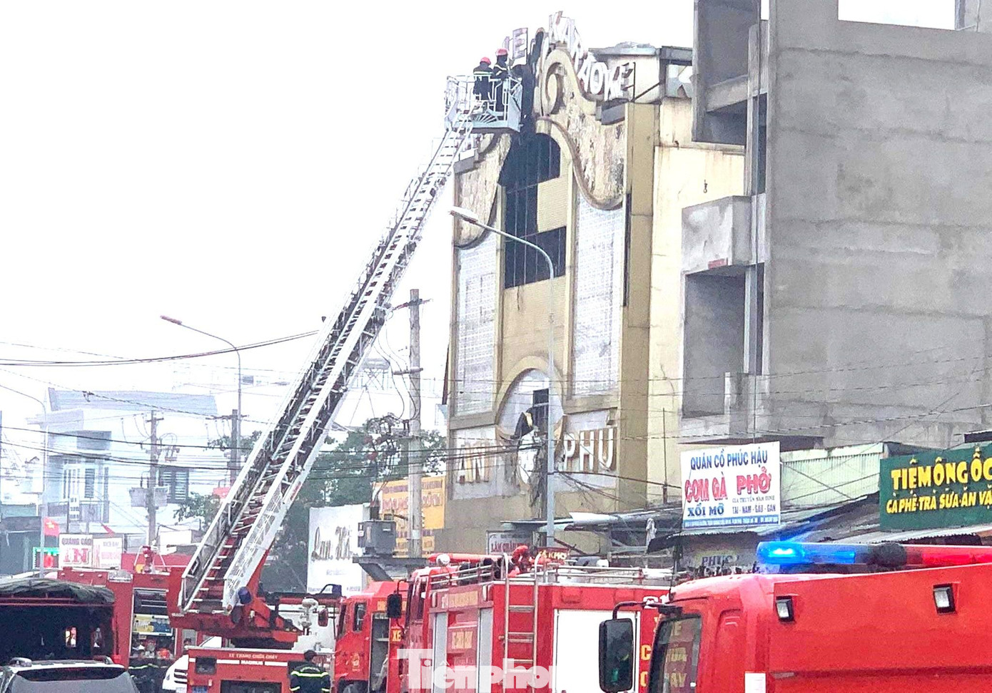 Hiện trường vụ cháy Hiện trường vụ cháy