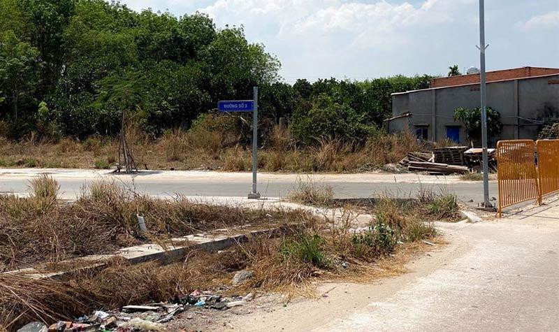 Khu dân cư đã hoàn thiện hạ tầng nhưng hoang vắng