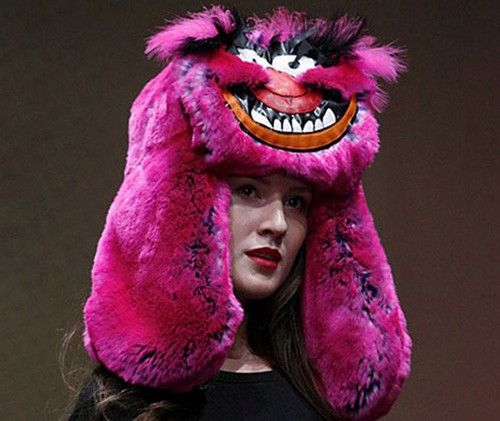 Độ "dị" của chiếc mũ này thì khỏi phải bàn cãi. Độ