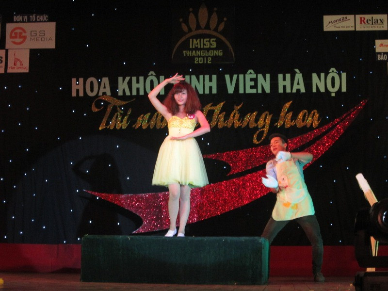 Kịch hình thể “Tình yêu của búp bê” của Trương Hà Phương- Đại học Kinh tế Quốc dân