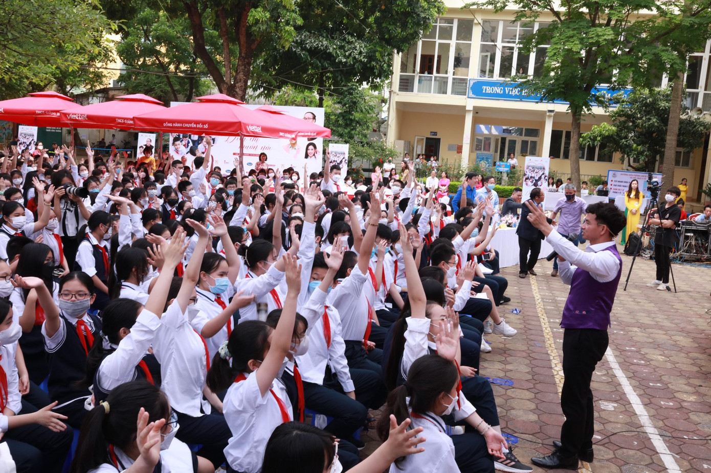 Diễn đàn 'Điều em muốn nói': Những chia sẻ từ trái tim ảnh 47 Diễn đàn 'Điều em muốn nói': Những chia sẻ từ trái tim ảnh 47