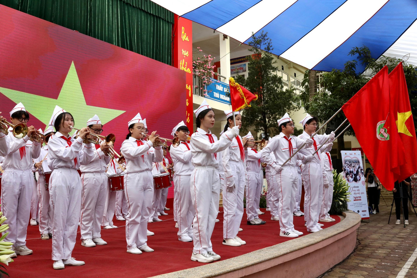 Diễn đàn 'Điều em muốn nói': Những chia sẻ từ trái tim ảnh 10 Diễn đàn 'Điều em muốn nói': Những chia sẻ từ trái tim ảnh 10