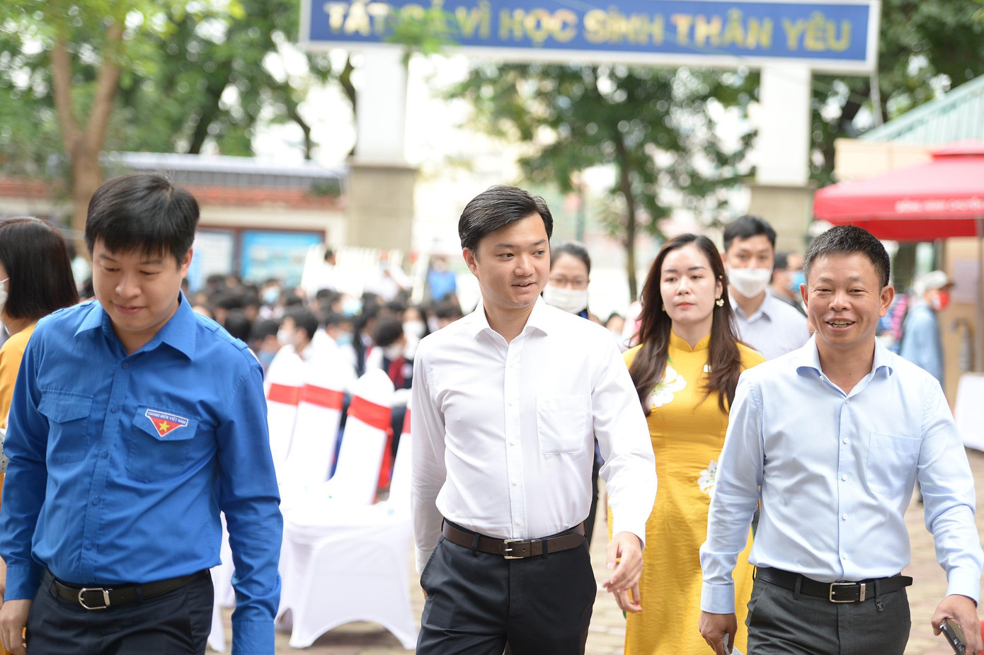 Anh Nguyễn Minh Triết – Bí thư Trung ương Đoàn, Chủ tịch Trung ương Hội Sinh viên Việt Nam dự Diễn đàn "Điều em muốn nói". Anh Nguyễn Minh Triết – Bí thư Trung ương Đoàn, Chủ tịch Trung ương Hội Sinh viên Việt Nam dự Diễn đàn "Điều em muốn nói".