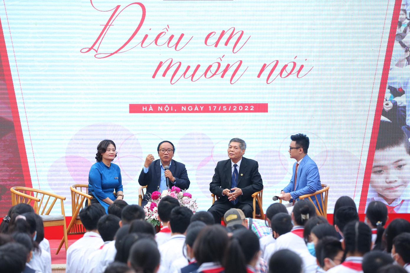 Diễn đàn 'Điều em muốn nói': Những chia sẻ từ trái tim ảnh 30 Diễn đàn 'Điều em muốn nói': Những chia sẻ từ trái tim ảnh 30