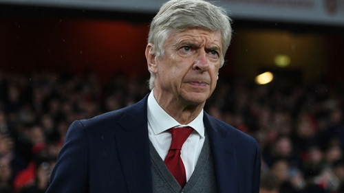 Wenger than vãn về nạn cầu thủ 'đóng kịch' ảnh 1