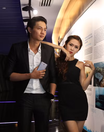 “Sành điệu – hàng hiệu” với smartphone ảnh 1 “Sành điệu – hàng hiệu” với smartphone ảnh 1