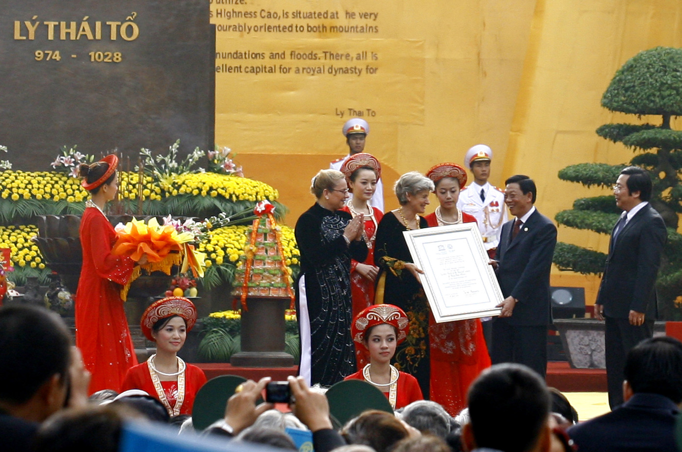 Hà Nội vào hội ngàn năm ảnh 3