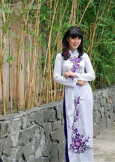 Đăng ký dự thi trường ĐH Văn hóa Hà Nội - khoa quản lý văn hóa, Hoàng Yến thi ba môn là văn, năng khiếu và thuyết trình