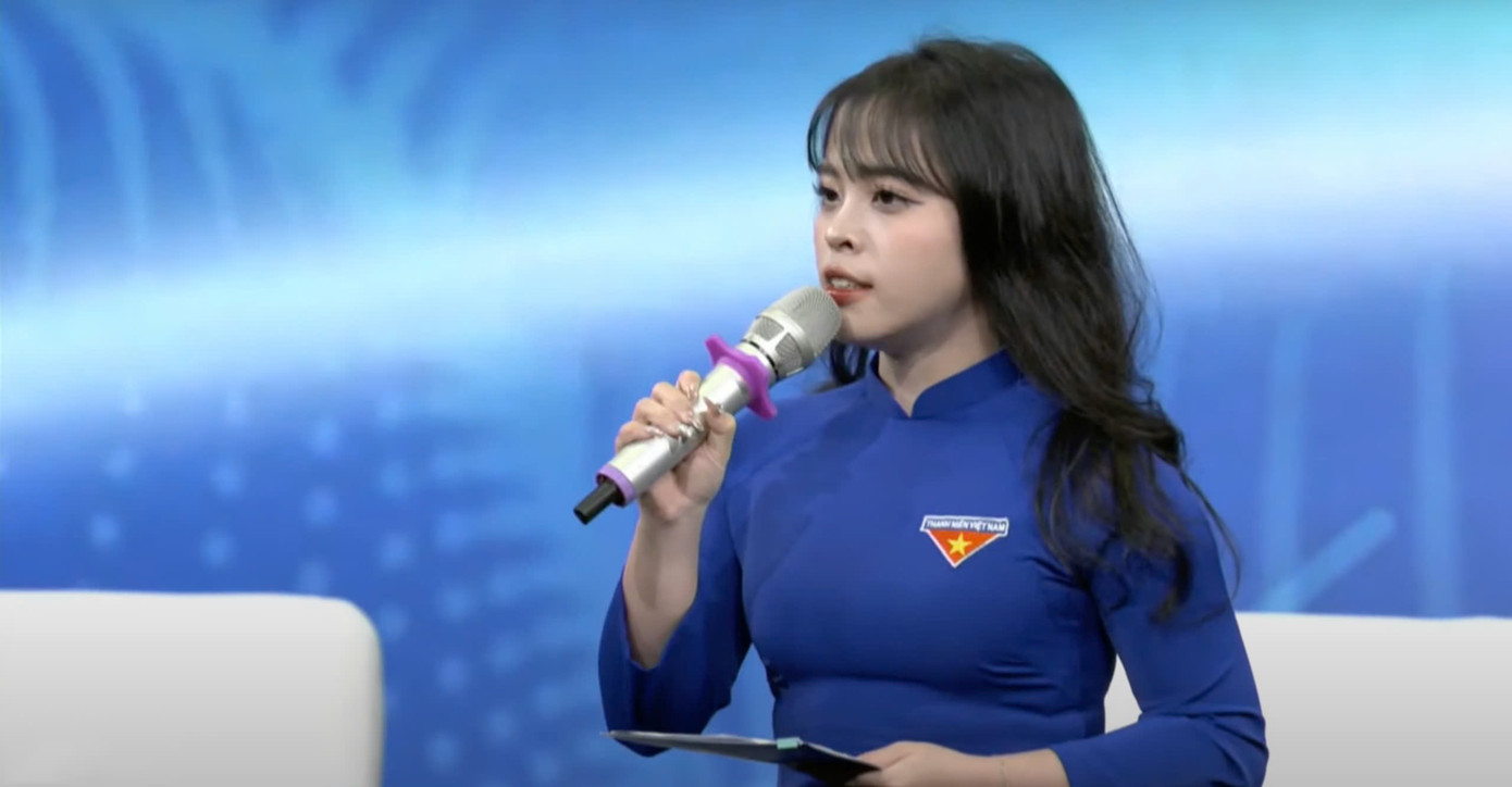 Chị Trần Thị Ngọc Anh - Phó Chủ tịch Hội LHTN Việt Nam phường Tứ Liên, quận Tây Hồ, TP Hà Nội.