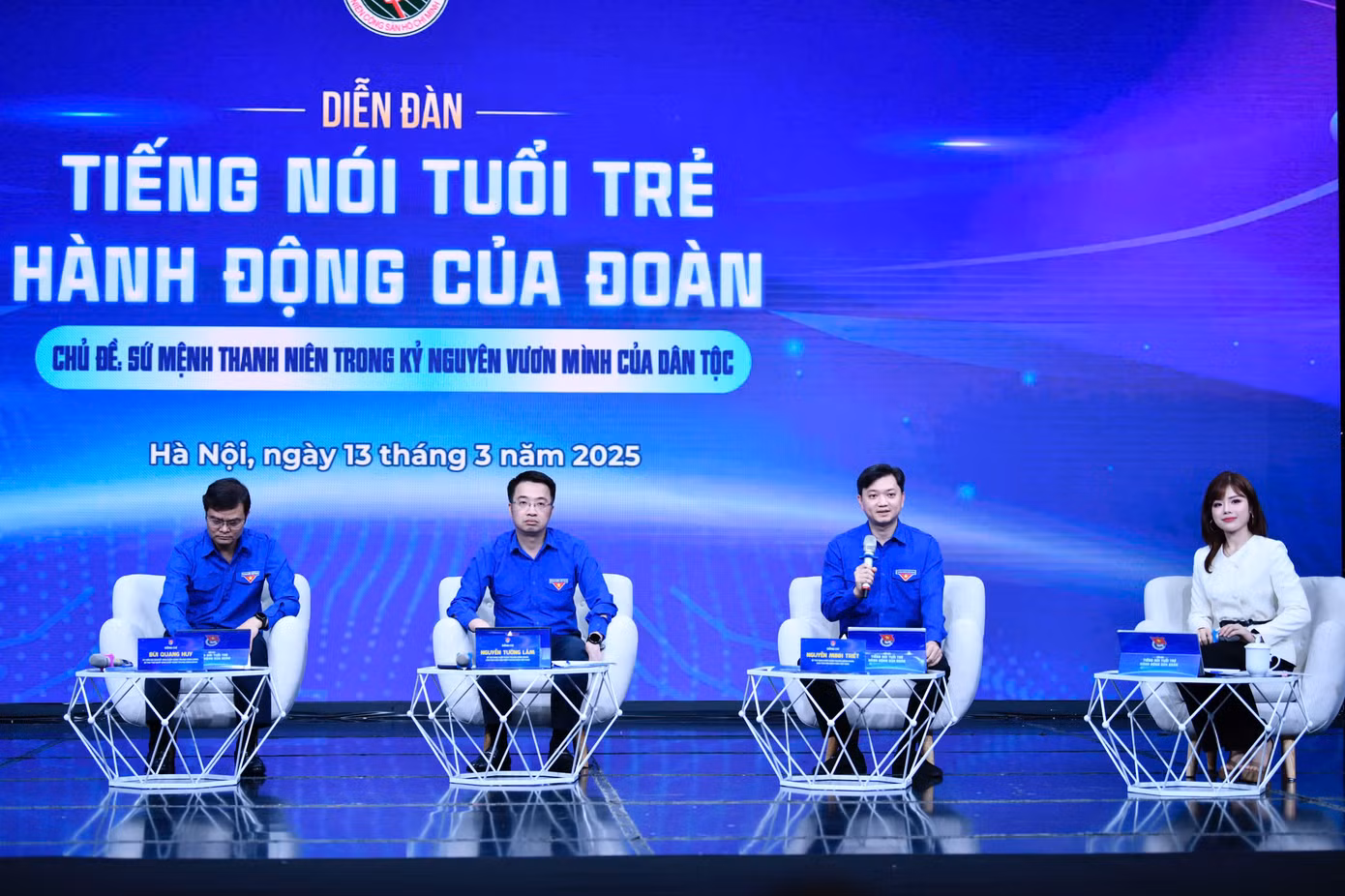 Tiếng nói tuổi trẻ - Hành động của Đoàn: Sứ mệnh thanh niên trong kỷ nguyên vươn mình ảnh 23