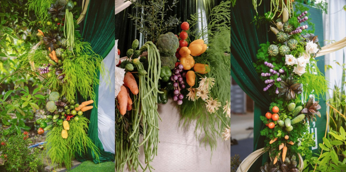 Không gian tiệc cưới, xe rước dâu, các mâm tráp và hoa cầm tay của cô dâu đều được trang trí bằng các loại rau, củ, quả.