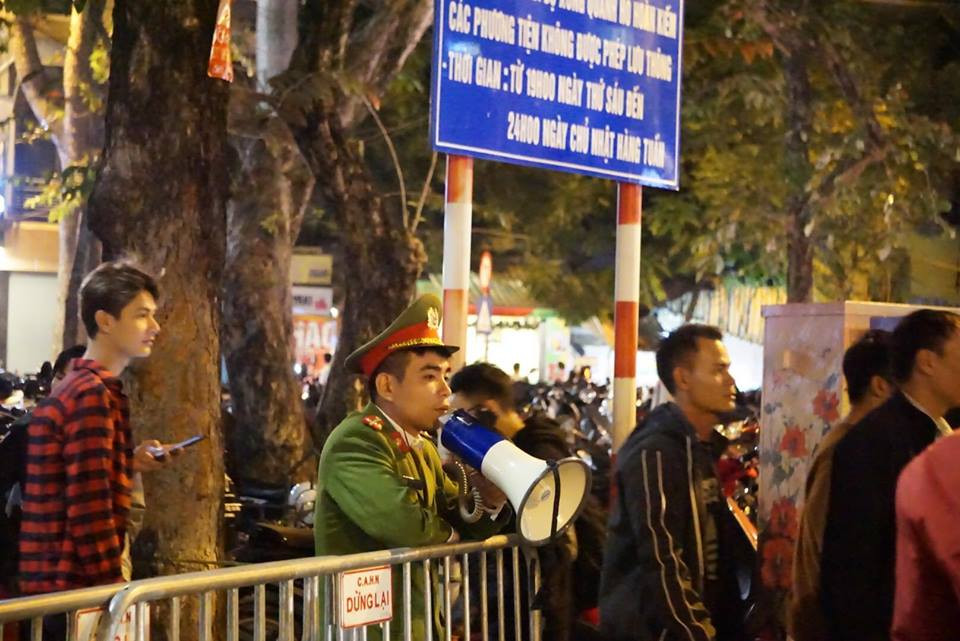 Rộn ràng không khí đón Giáng sinh 2018 ảnh 9