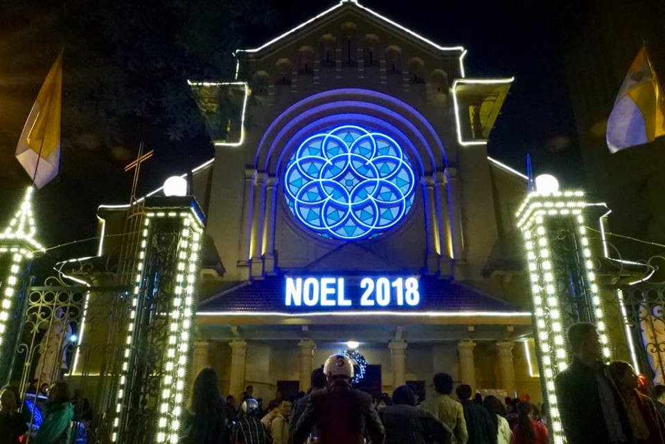 Rộn ràng không khí đón Giáng sinh 2018 ảnh 23