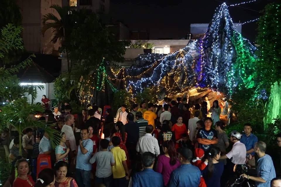 Rộn ràng không khí đón Giáng sinh 2018 ảnh 40