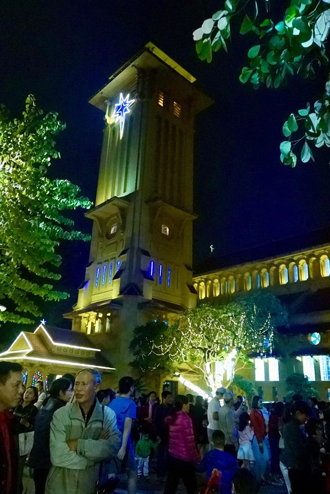 Rộn ràng không khí đón Giáng sinh 2018 ảnh 42