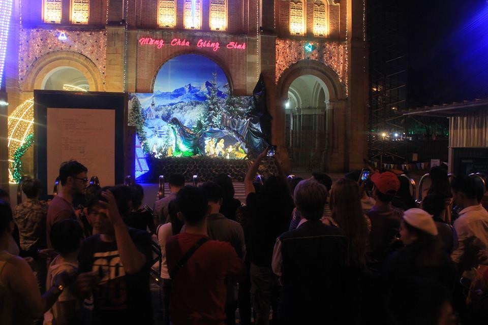 Rộn ràng không khí đón Giáng sinh 2018 ảnh 12