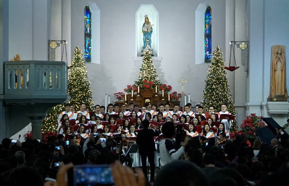 Rộn ràng không khí đón Giáng sinh 2018 ảnh 19