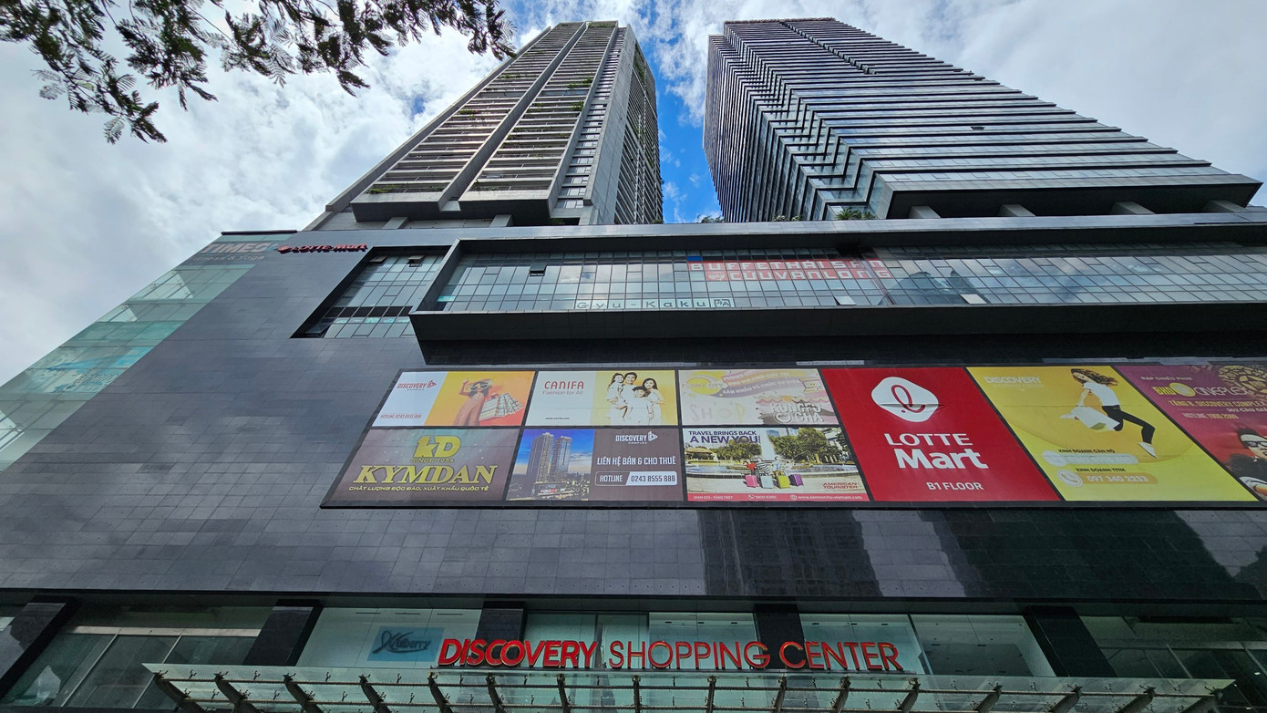 Theo đó, khu vực khối đế và tháp A của dự án bị cơ quan chức năng tạm đình chỉ, đình chỉ hoạt động do chưa đủ điều kiện PCCC