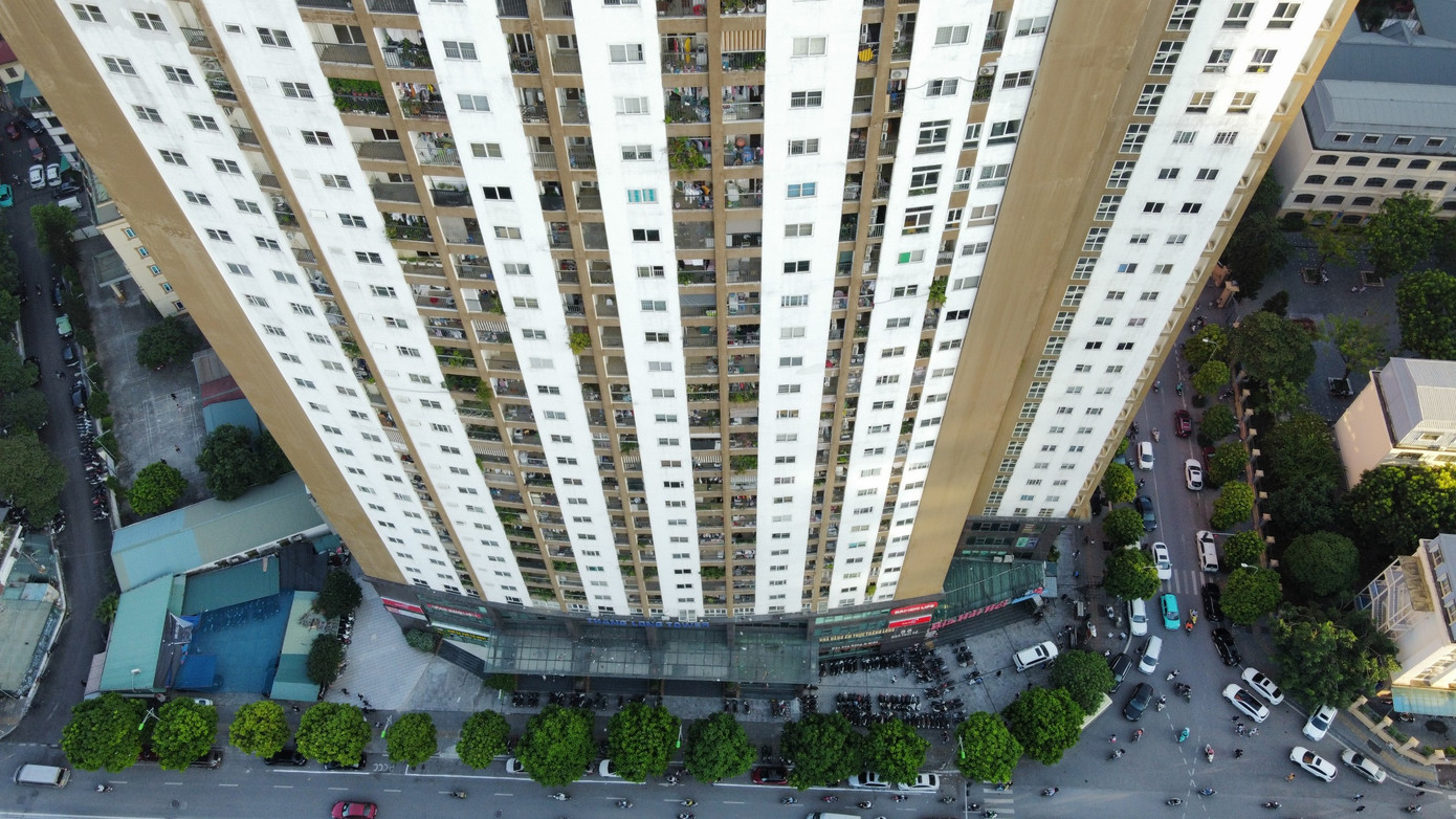 Sau đó, cơ quan chức năng Hà Nội cấp giấy phép để “hợp thức” cho sai phạm của Công ty TNHH Thăng Long.