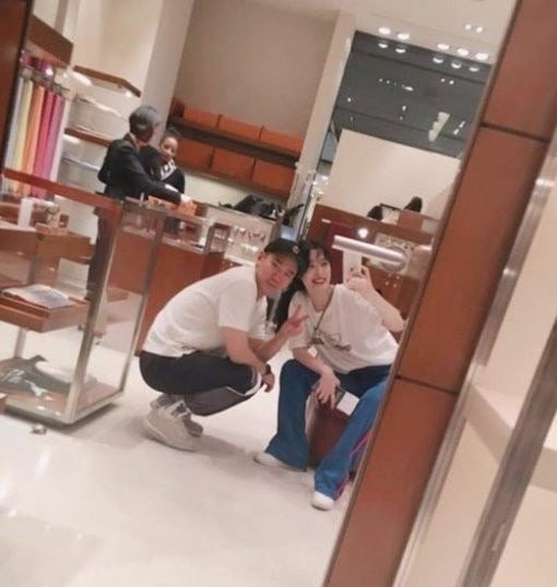 Thiên thần 9x xứ Hàn bị 'ném đá' vì scandal tình ái ảnh 2