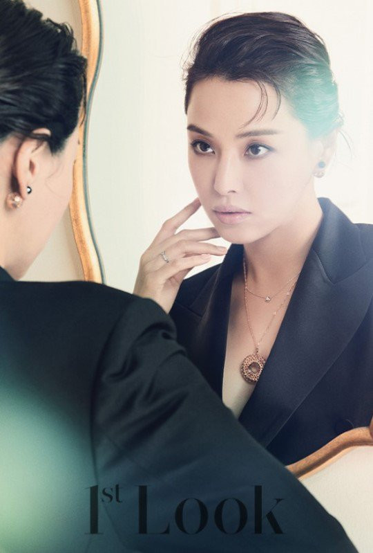 Mỹ nhân đa tài Honey Lee ngày càng trẻ đẹp quyến rũ ảnh 6