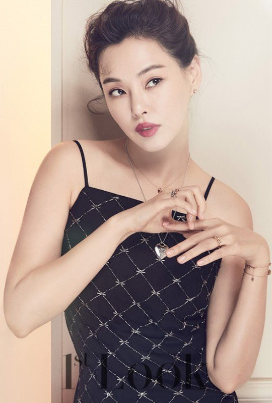 Mỹ nhân đa tài Honey Lee ngày càng trẻ đẹp quyến rũ ảnh 4