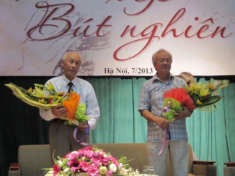 Cựu hiệu trưởng trường Bưởi - Chu Văn An và đại tá Vũ Xuân Thăng