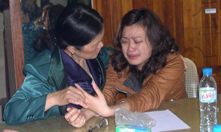 Vũ Thị Kim Anh và mẹ . Vũ Thị Kim Anh và mẹ