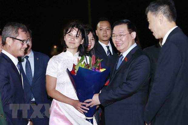 Lễ đón Chủ tịch Quốc hội Vương Đình Huệ tại sân bay quân sự Fairbairn, thủ đô Canberra. (Ảnh: Doãn Tấn/TTXVN)