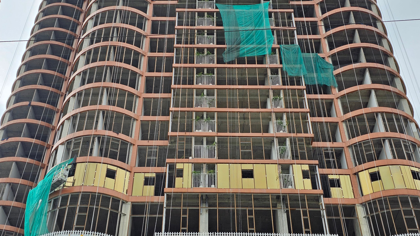 Giữa tháng 6 vừa qua, Công ty Cổ phần Dịch vụ trường học Quang Minh đã tổ chức công bố thông tin về ngày mở bán (dự kiến trong tháng 7/2024) cũng như thời gian dự kiến hoàn thiện và bàn giao cho khách hàng.