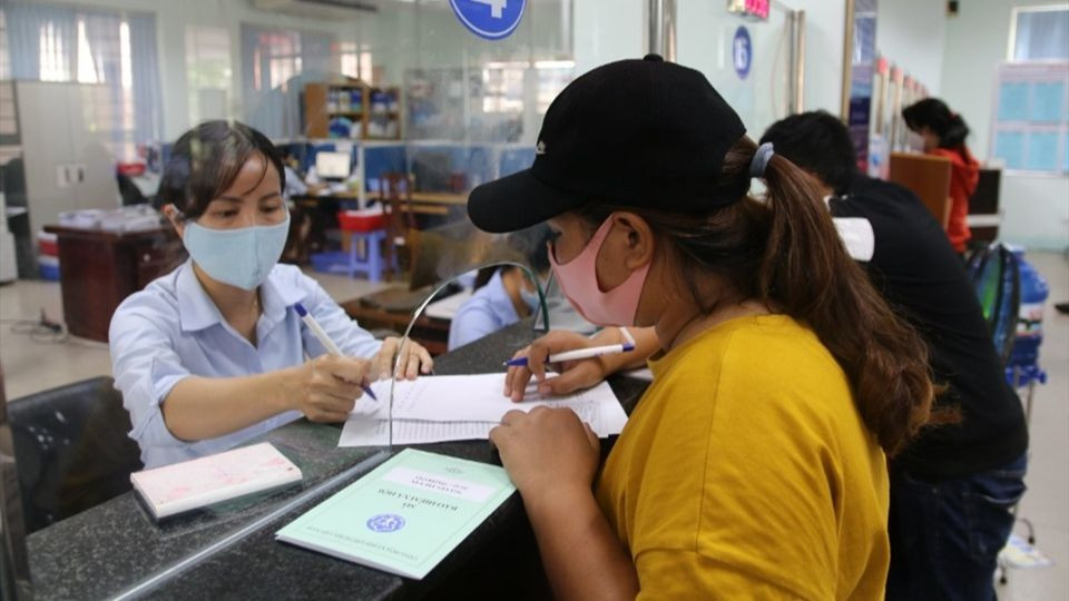 Giai đoạn 2016-2023 có hơn 60.000 người đóng BHXH 1 lần để hưởng lương hưu. Ảnh minh họa.