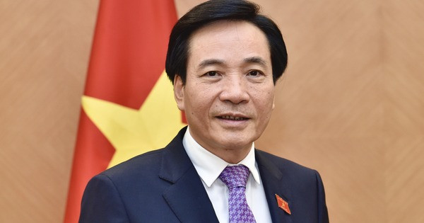 Bộ trưởng, Chủ nhiệm Văn phòng Chính phủ Trần Văn Sơn - Chủ tịch Hội đồng tư vấn cải cách thủ tục hành chính của Thủ tướng Chính phủ. Bộ trưởng, Chủ nhiệm Văn phòng Chính phủ Trần Văn Sơn - Chủ tịch Hội đồng tư vấn cải cách thủ tục hành chính của Thủ tướng Chính phủ.