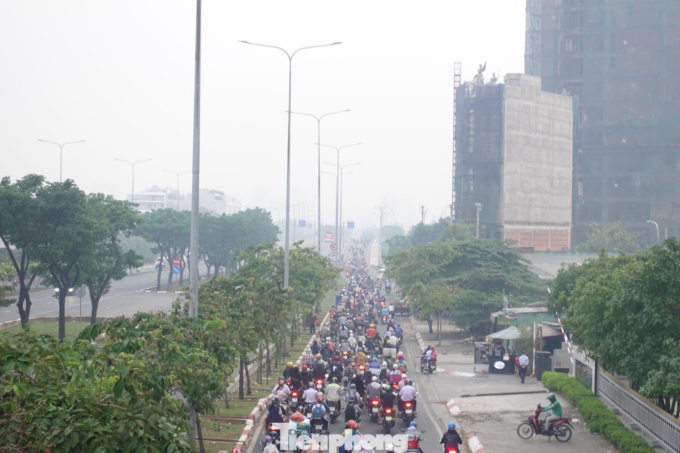 Theo dự báo, hiện tượng sương mù tại TPHCM sẽ xuất hiện thường xuyên vào các buổi sáng, từ nay đến cuối năm và sang các tháng đầu năm 2023.