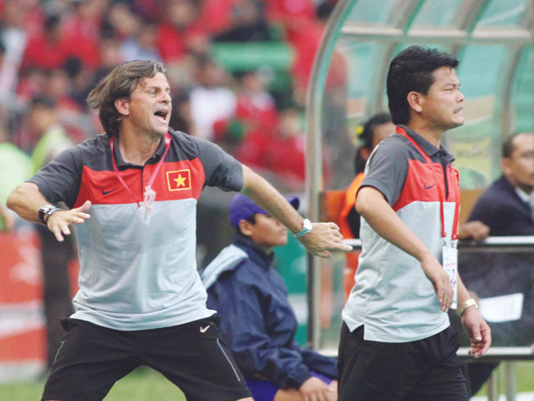 Ông Goetz có “võ” hay may mắn không bị trảm như những người tiền nhiệm? Ảnh: VSI. Ông Goetz có “võ” hay may mắn không bị trảm như những người tiền nhiệm? Ảnh: VSI