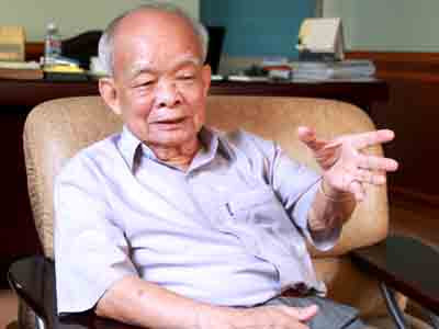 Nhà văn Nguyễn Ngọc