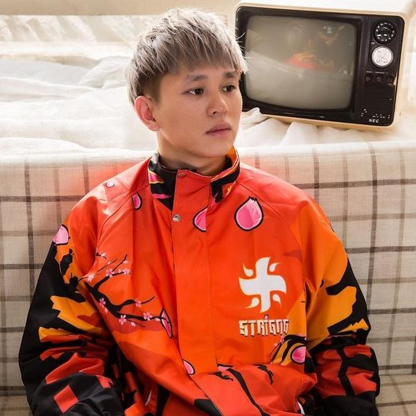 B Ray đang là cái tên được réo gọi nhiều nhất cho vị trí còn thiếu của Rap Việt mùa 2. B Ray đang là cái tên được réo gọi nhiều nhất cho vị trí còn thiếu của Rap Việt mùa 2.