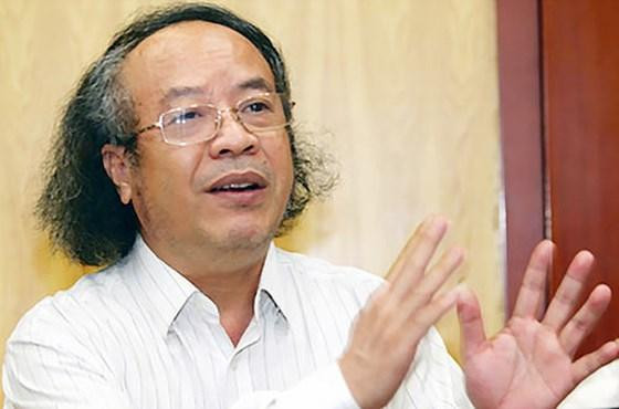 PGS.TS Đỗ Ngọc Thống cho rằng đề thi năm nay có thể dễ dàng tìm được trên mạng Internet. Ảnh: FBNV PGS.TS Đỗ Ngọc Thống cho rằng đề thi năm nay có thể dễ dàng tìm được trên mạng Internet. Ảnh: FBNV