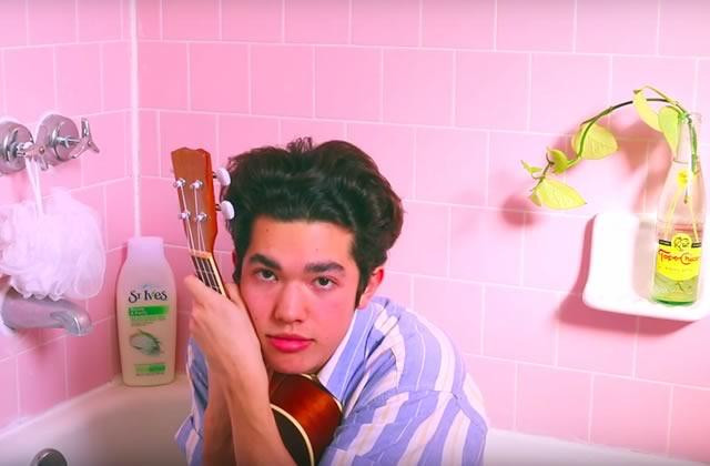 Conan Gray &quot;khởi nghiệp&quot; bằng những vlog kể về cuộc sống hằng ngày.