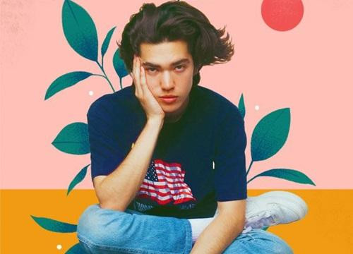 Anh chàng cũng là một thành viên trong ê-kíp của cô bạn thân Olivia Rodrigo.