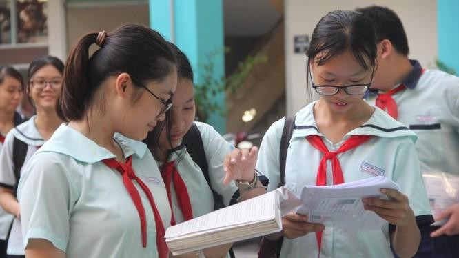 TP.HCM sẽ bổ sung 10% chỉ tiêu cho các lớp 10 chuyên, không chuyên của trường chuyên trong năm học mới. Ảnh minh họa tổng hợp từ Internet. TP.HCM sẽ bổ sung 10% chỉ tiêu cho các lớp 10 chuyên, không chuyên của trường chuyên trong năm học mới. Ảnh minh họa tổng hợp từ Internet.