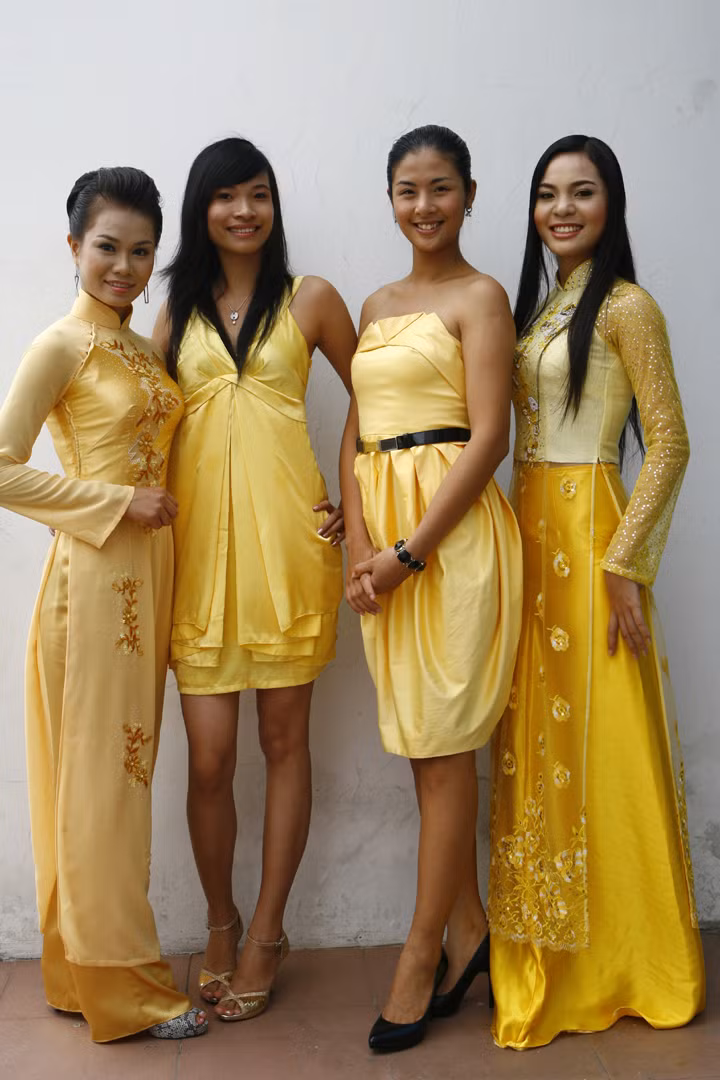 Nổi bật với gam vàng rực rỡ. Ảnh: Hồng Vĩnh Nổi bật với gam vàng rực rỡ. Ảnh: Hồng Vĩnh
