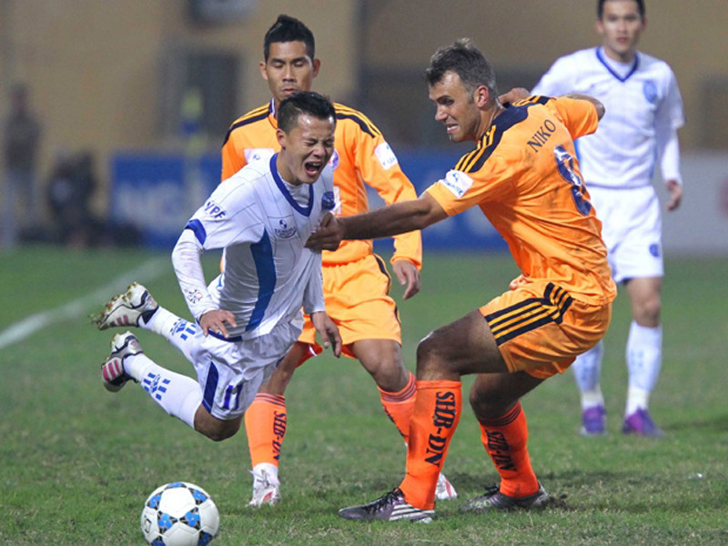 Hợp pháp hóa và đưa hoạt động cá cược bóng đá cũng như các môn thể thao khác vào khuôn khổ sẽ giúp hạn chế những tiêu cực do các tổ chức cá cược bất hợp pháp gây ra. Ảnh: VSI