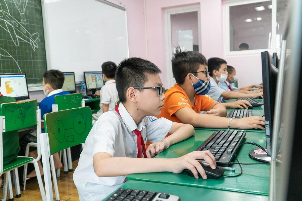 288 thí sinh tranh tài tại vòng thi Khu vực miền Bắc Hội thi Tin học trẻ toàn quốc lần thứ XXVIII 288 thí sinh tranh tài tại vòng thi Khu vực miền Bắc Hội thi Tin học trẻ toàn quốc lần thứ XXVIII