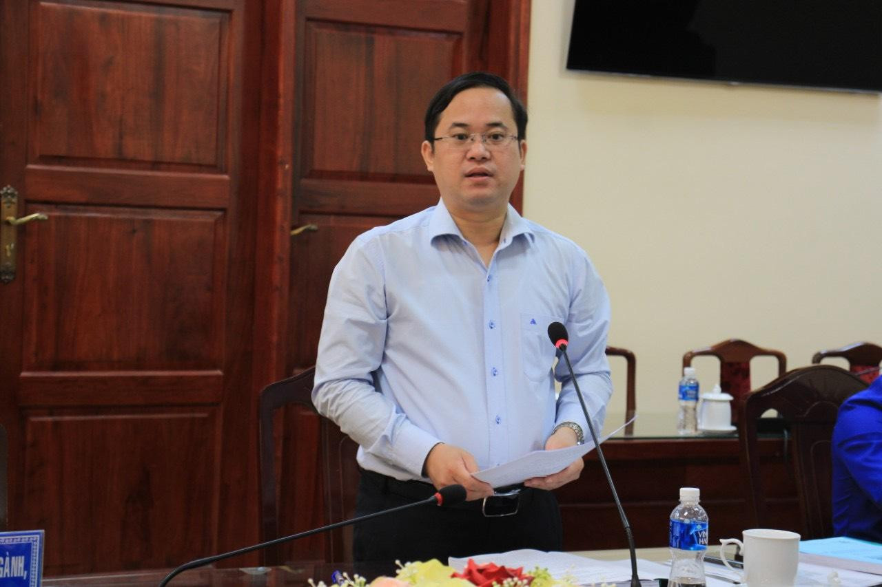 Anh Nguyễn Quốc Huy, Bí thư Tỉnh Đoàn Bình Thuận báo cáo công tác chuẩn bị Đại hội Đoàn tỉnh nhiệm kỳ 2022 - 2027 Anh Nguyễn Quốc Huy, Bí thư Tỉnh Đoàn Bình Thuận báo cáo công tác chuẩn bị Đại hội Đoàn tỉnh nhiệm kỳ 2022 - 2027