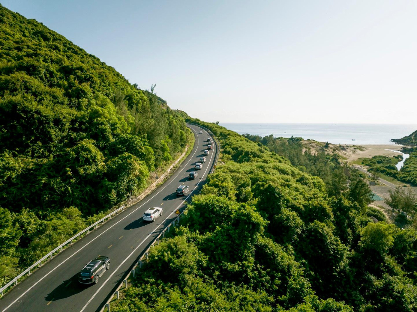 Những cung đường đẹp trên hành trình của CLB Những cung đường đẹp trên hành trình của CLB