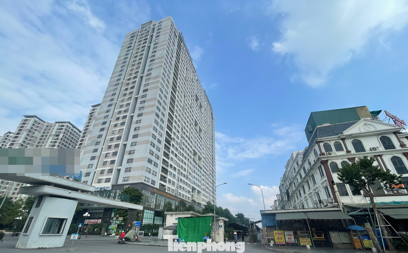 Nhiều dự án nhà chung cư tăng giá gấp đôi chỉ trong vòng 3 năm trở lại đây và tính trung bình giá của phân khúc này tăng từ 20 -50%. (Ảnh: Lập Đông)