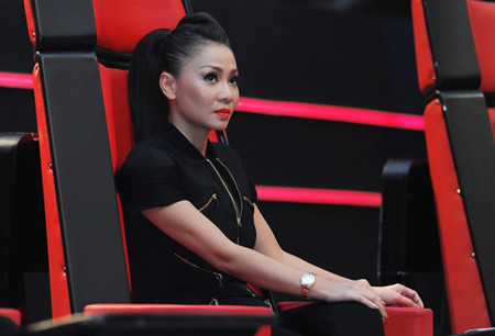 Thu Minh cá tính trên ghế nóng. Thu Minh cá tính trên ghế nóng